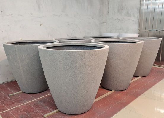 खरीदें जल निकासी छेद के साथ कस्टम रंग गोल फाइबरग्लास प्लांटर बर्तन online manufacture