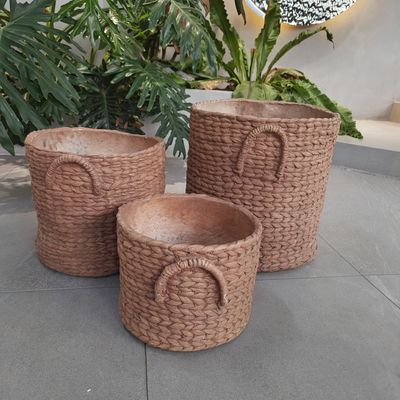 खरीदें किफायती कीमतों पर हमारे फाइबर क्ले प्लांटर के साथ अपनी रोपण प्रक्रिया में क्रांति लाएं online manufacture