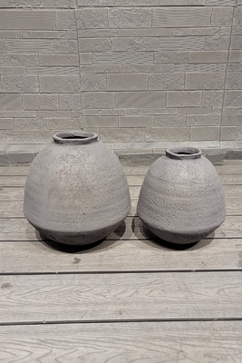 खरीदें 5-6 Years Life Time Reinforced Clay Planter Durable and Weather-resistant with Fiber Clay Material online manufacture