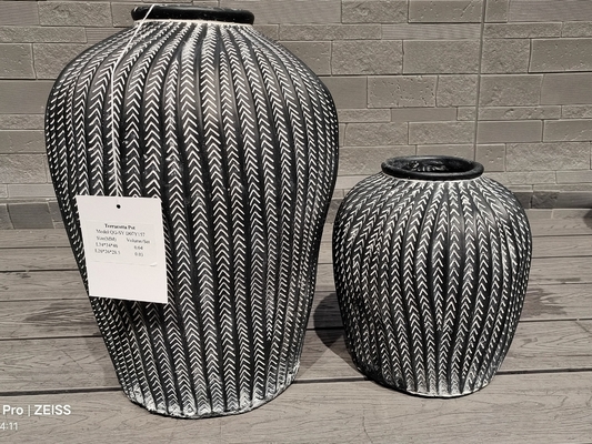 खरीदें 5-6 Years Outdoor Life Time Fiber Clay Planter for Customed Modern Style Requirements online manufacture